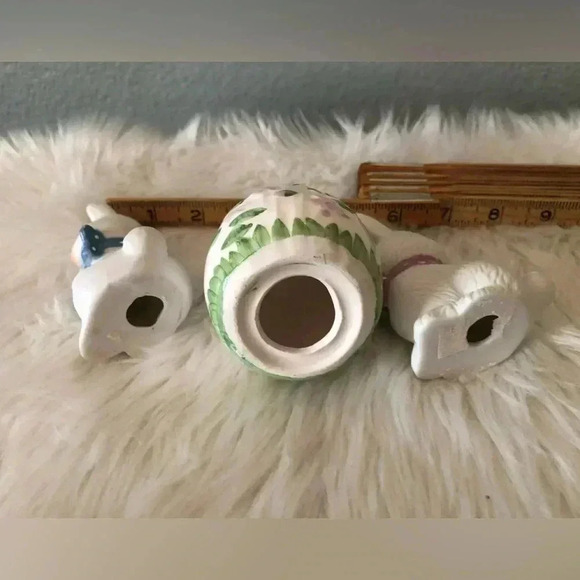 VTG lot of easter figurines bunnies plus egg with basket - Picture 5 of 5